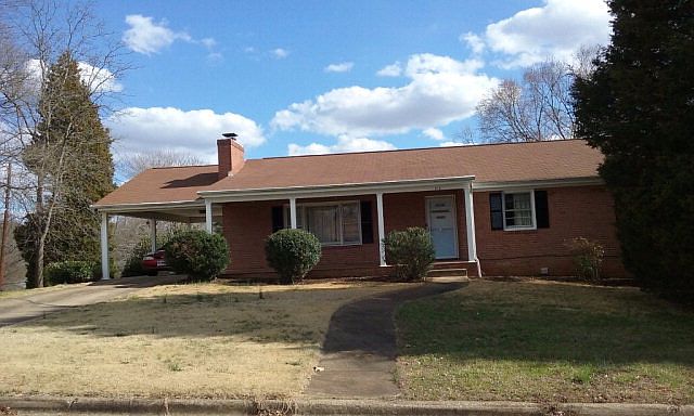 1st image of 212 Cathy Dr