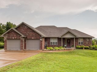 141 Grist Mill Rd, Branson, MO 65616