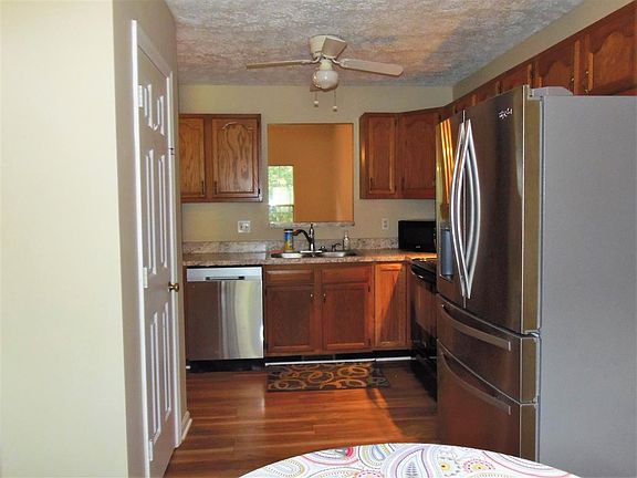 5th image of 14783 Porterfield Dr