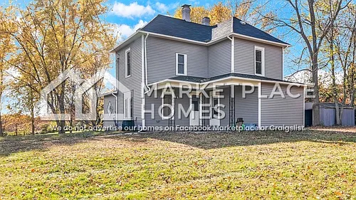 5202 E State Road 42 Photo 1