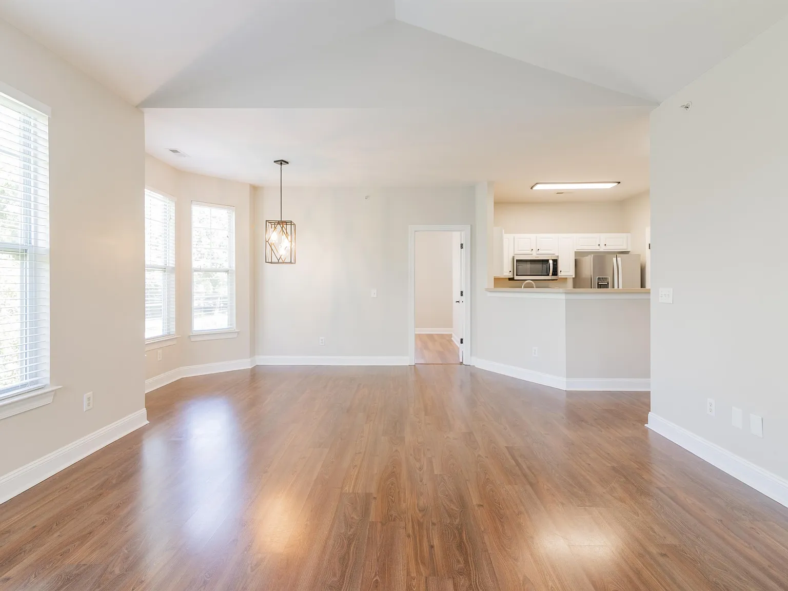 6716 Mallard Park Drive - 1 — Photo 2