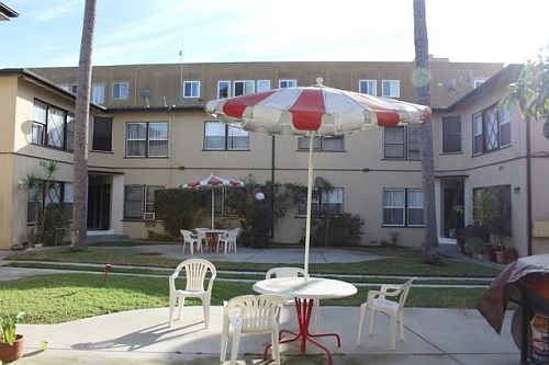 5th image of 3308 Castle Heights Ave APT 11