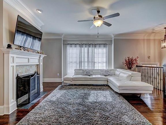 5th image of 876 Cedar River Ct SE