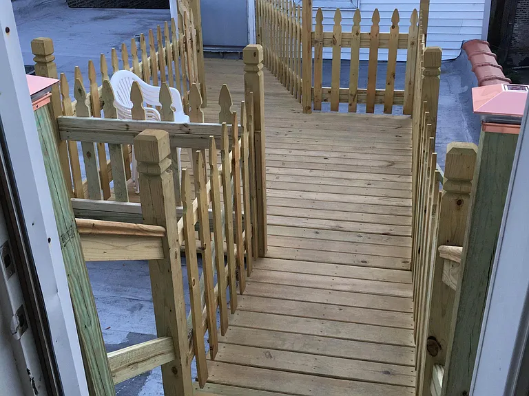 519 N May St #4 — Photo 15