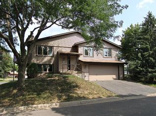 5155 148th St W, Apple Valley, MN 55124