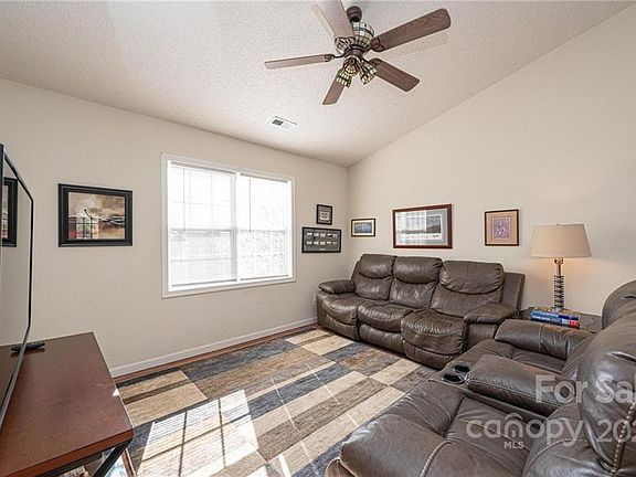 5th image of 5084 Edney Ct #78