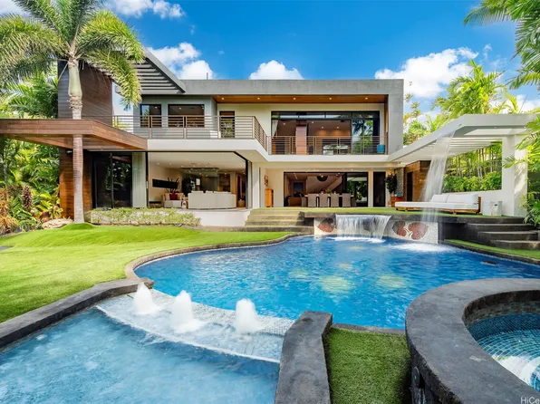 4366 Royal Pl, Honolulu, HI 96816