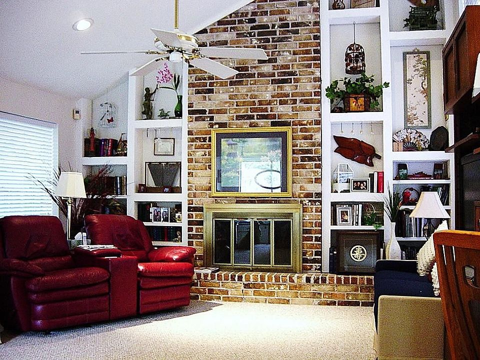 2nd image of 13810 Paradise Valley Dr