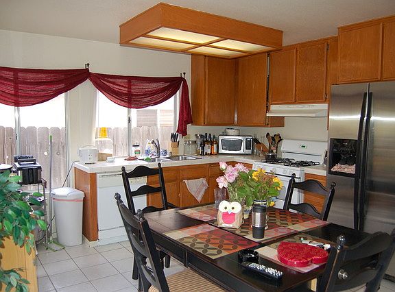 5th image of 7636 Flanders Dr