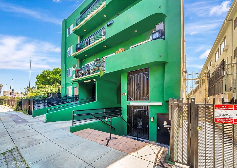 2nd image of 316 S New Hampshire Ave APT 205