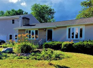 60 Boucher Cir, Chicopee, MA 01020