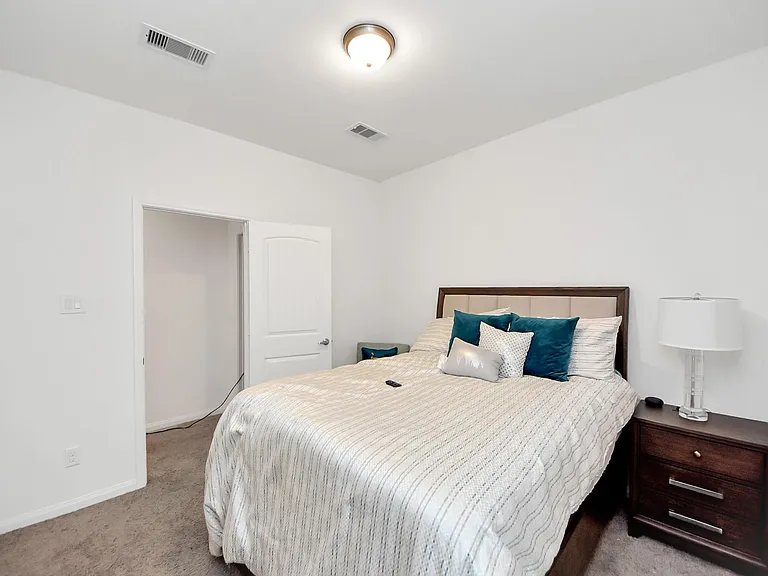 9447 Klein Ln — Photo 24