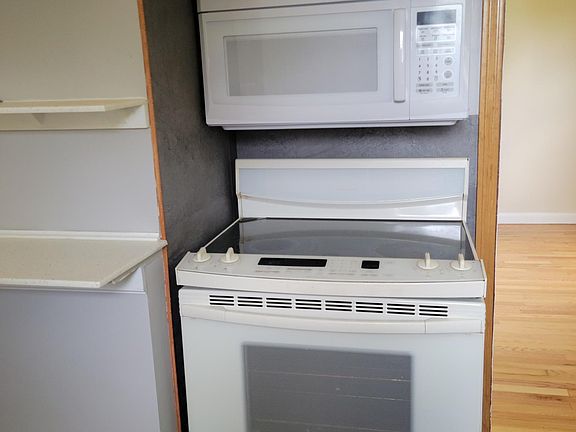 stove and microwave included