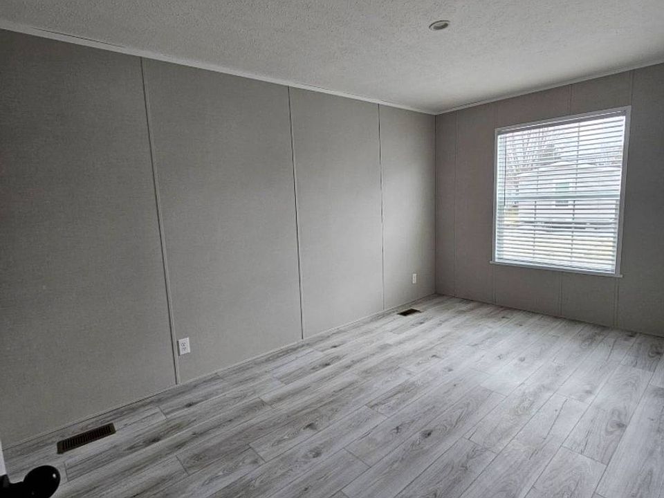 264 Lesperance 264, photo 15