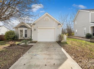 3026 Hawick Commons Dr, Concord, NC 28027