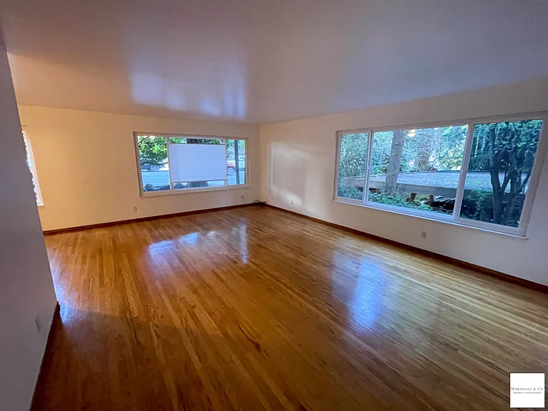 215 Throckmorton Ave #1 — Photo 2