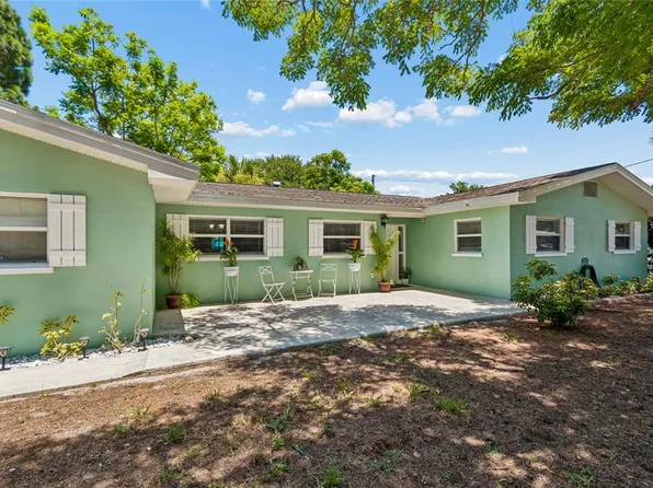 1357 S Evergreen Ave, Clearwater, FL 33756