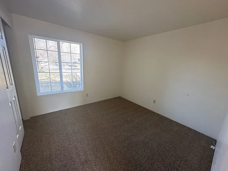 61823 Avonlea Cir — Photo 15