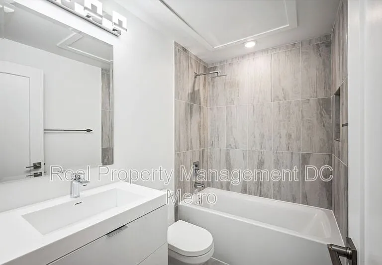 1112 6th St NW #NW — Photo 12