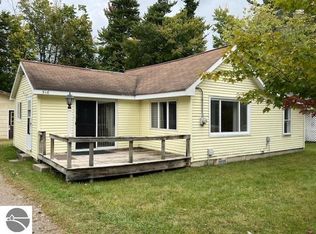 516 W M 55, Tawas City, MI