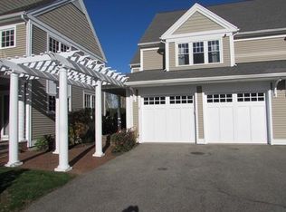 6 Essex Rd, Ipswich, MA 01938
