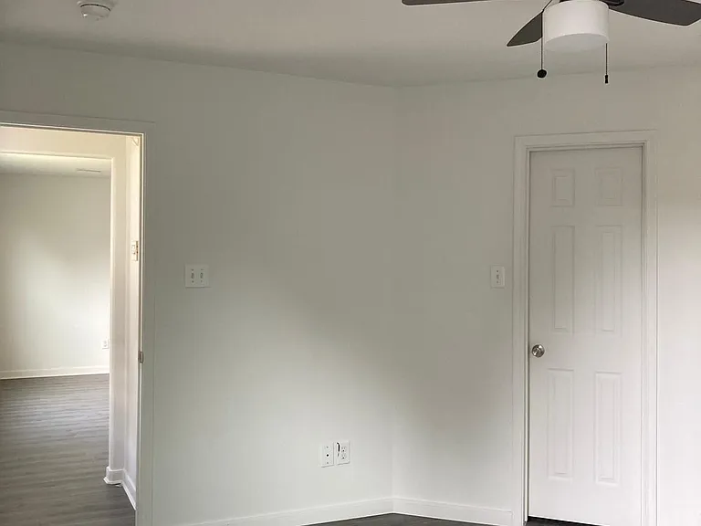 4047 Pedernales River Ln — Photo 31