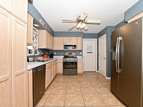 5th image of 2108 Hastings Dr