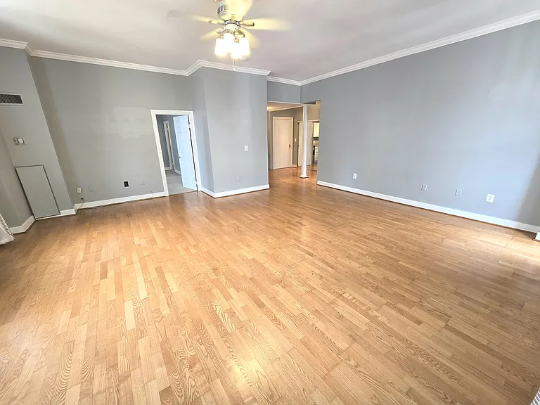 1 E Chase St #310 — Photo 3