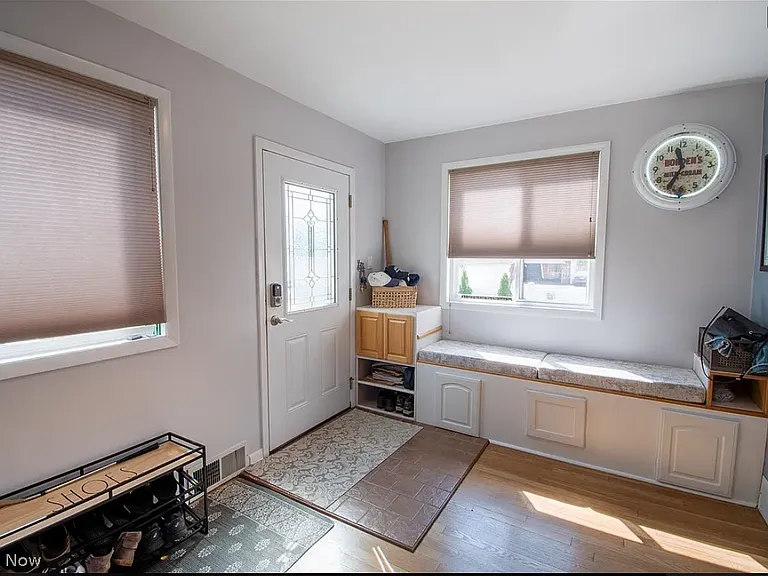 37 N Pershing Ave #A — Photo 4
