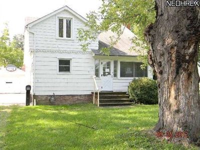 620 Waverly Rd, Eastlake, OH, 44095
