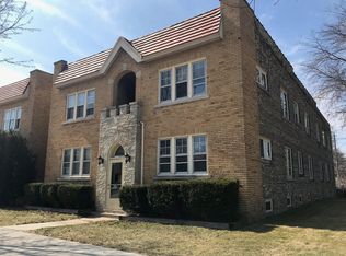 4621 S Lake Dr #1, Cudahy, WI 53110