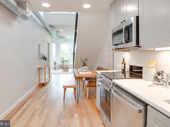 4th image of 3925 Georgia Ave NW APT 7