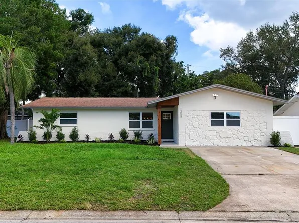 1255 E LAZY LAKE ROAD, DUNEDIN, FL 34698