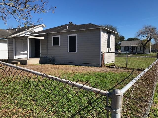 1st image of 4749 Easter Dr