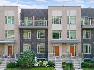 35 Applewood Ln UNIT 61, Toronto, ON M9C0C1