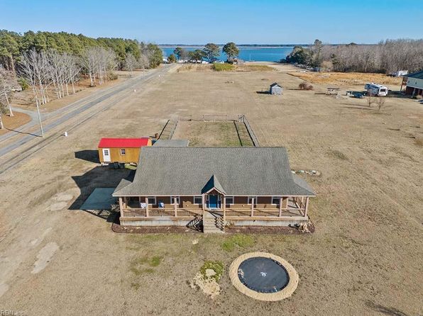 6428 Knotts Island Rd, Virginia Beach, VA 23457
