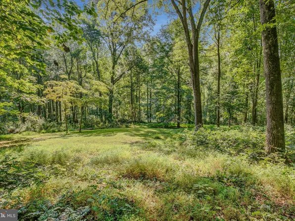 9109 Mill Pond Valley Dr, Mc Lean, VA 22102