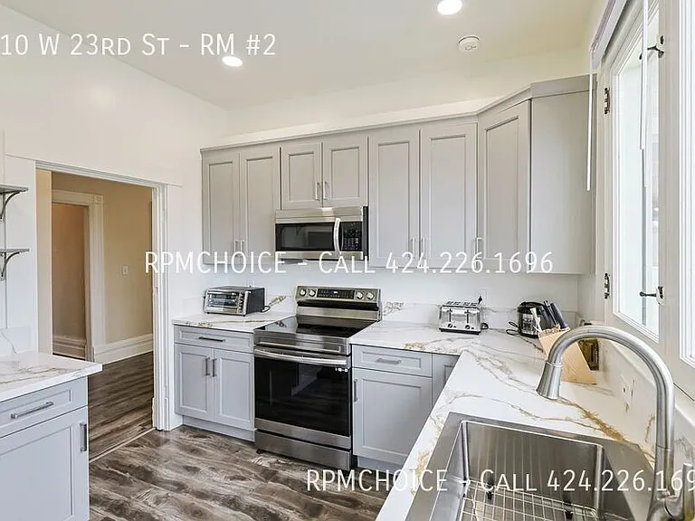 910 W 23rd St #2 — Photo 4
