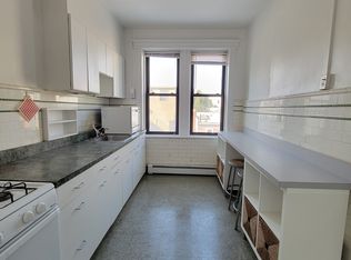 414 2nd St #2, Jersey City, NJ 07302
