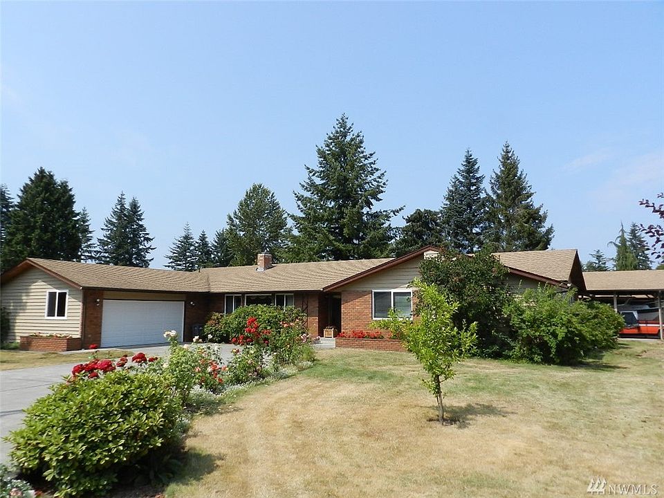 1st image of 4413 113th Pl NE