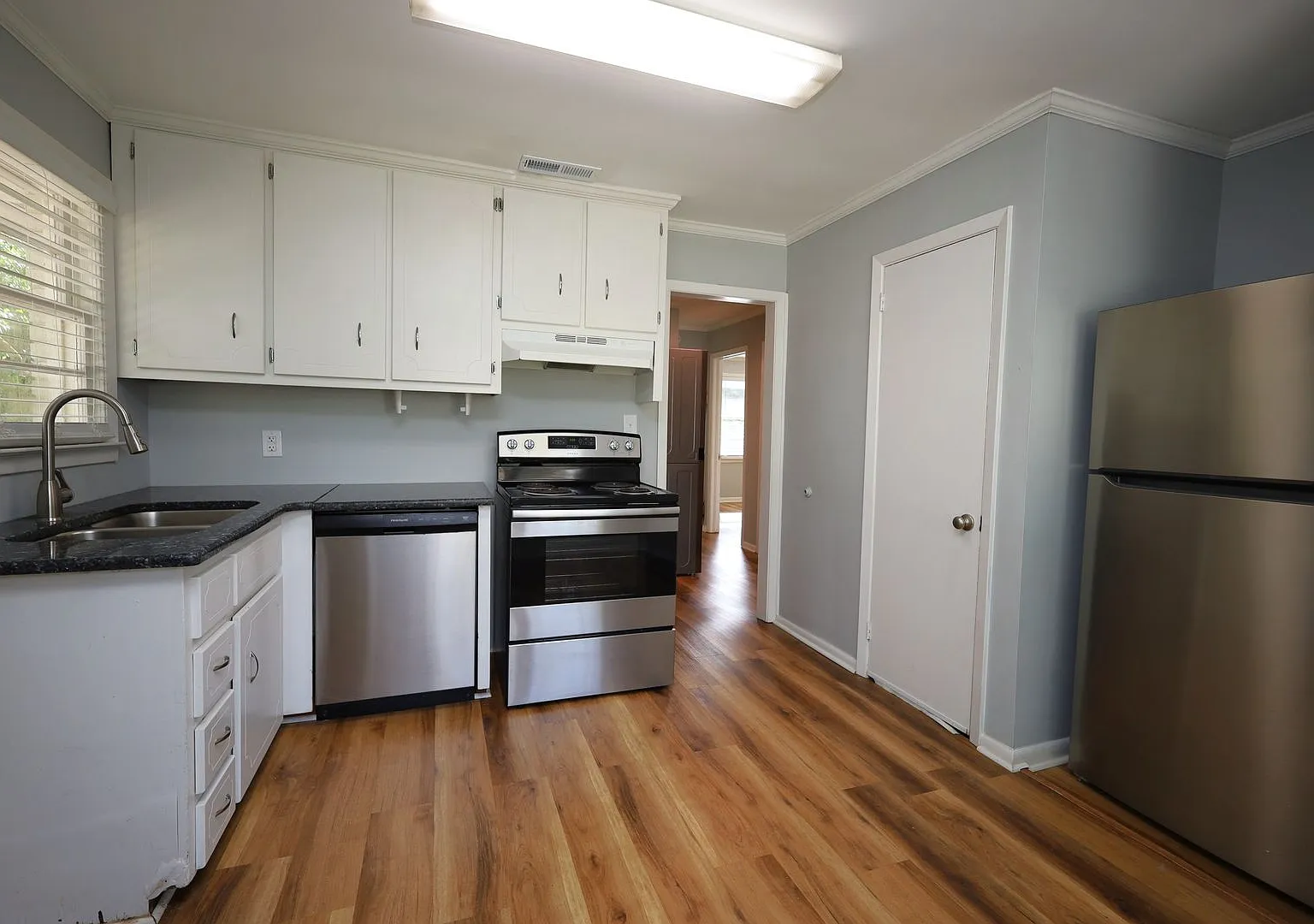 1709 Azalea Dr Unit B — Photo 4
