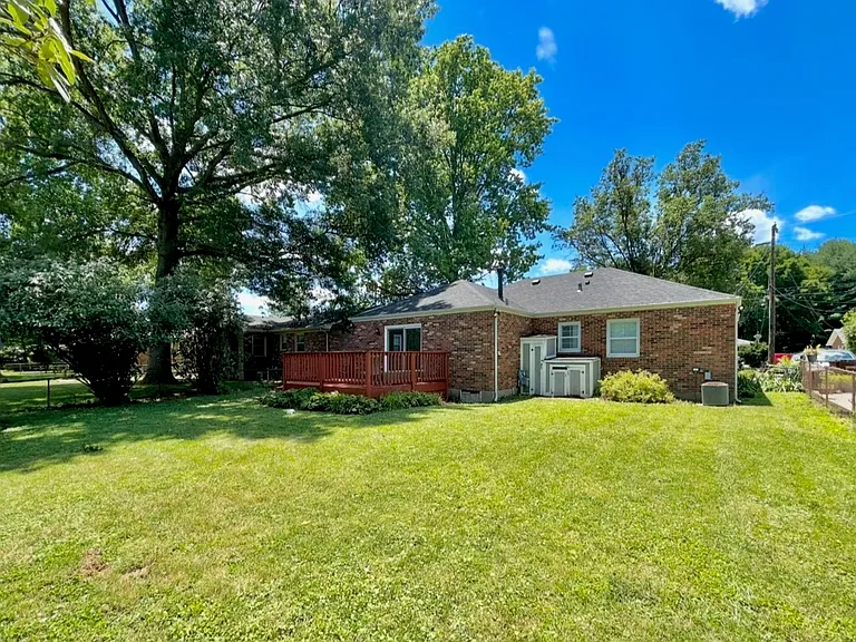 925 Fenley Ave — Photo 30