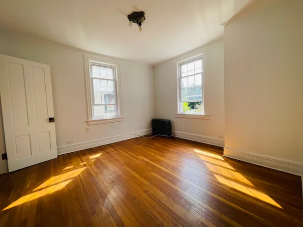 330 Van Duzer Street image 19 of 27