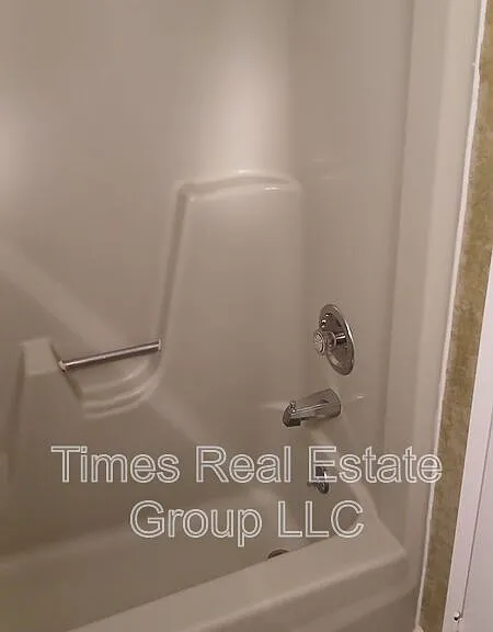 500 Campbell Cir #28 — Photo 7