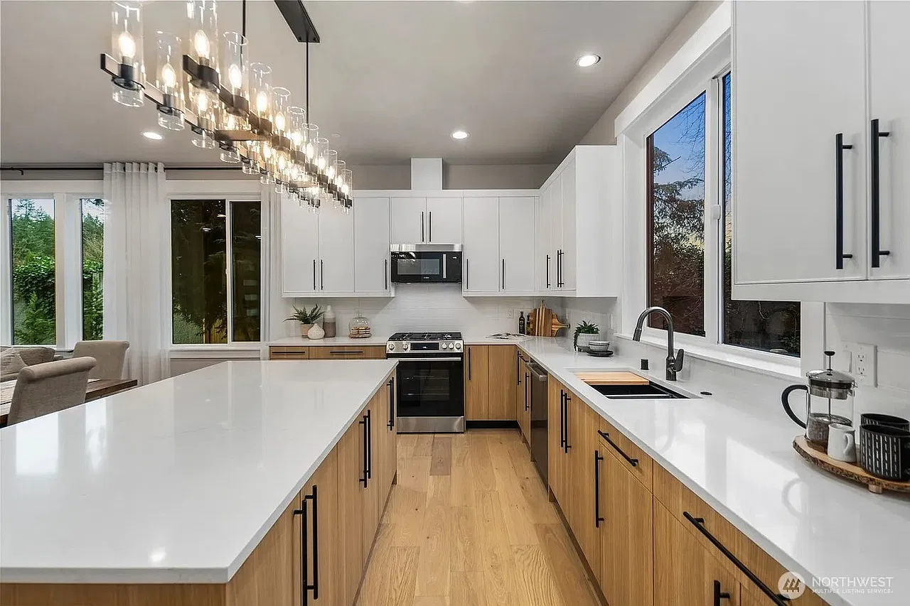 3 bed, 1836 sqft, $5,750 — Photo 4