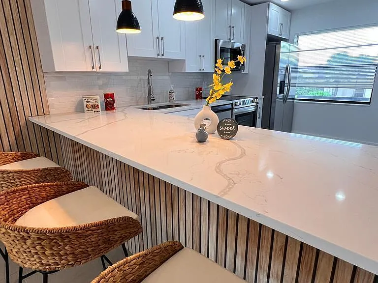 7898 Eastlake Dr #7D — Photo 10