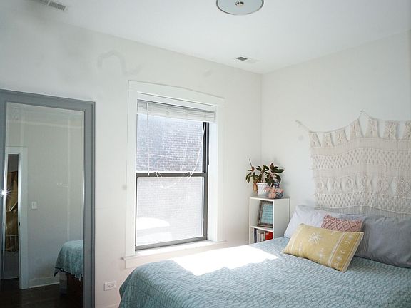5th image of 3161-73 N Orchard St #3161-3
