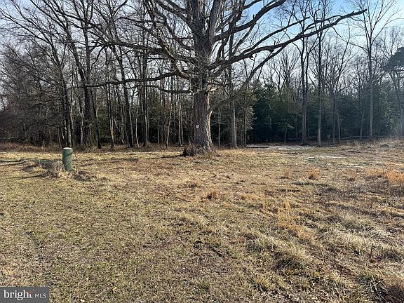 3rd image of 23993 E Cherry Ln