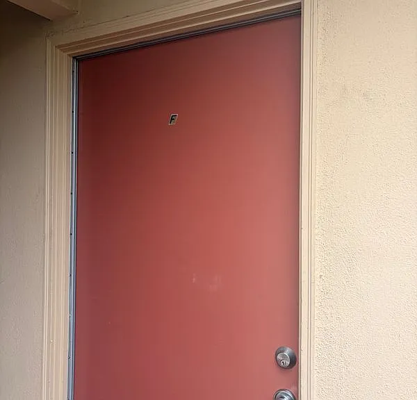 230 Felix St #F — Photo 5
