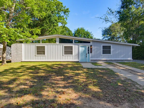 908 Rock Creek Ave, Pensacola, FL 32505